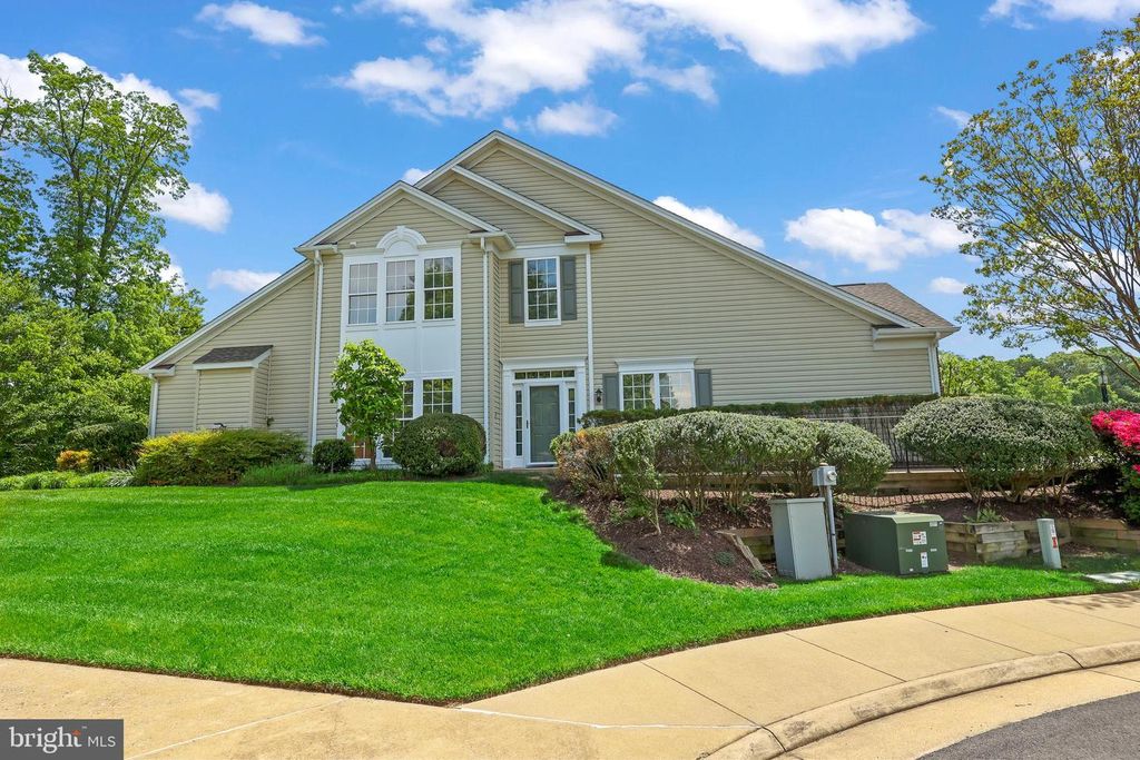 1988 PENFOLD COURT, Woodbridge, VA 22192