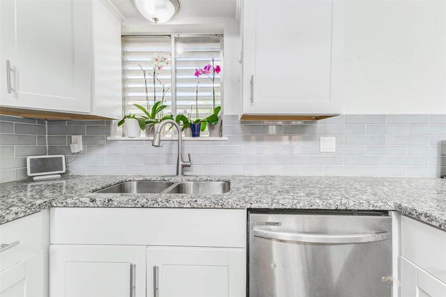 4322 Billy Lane, Fresno, TX 77545