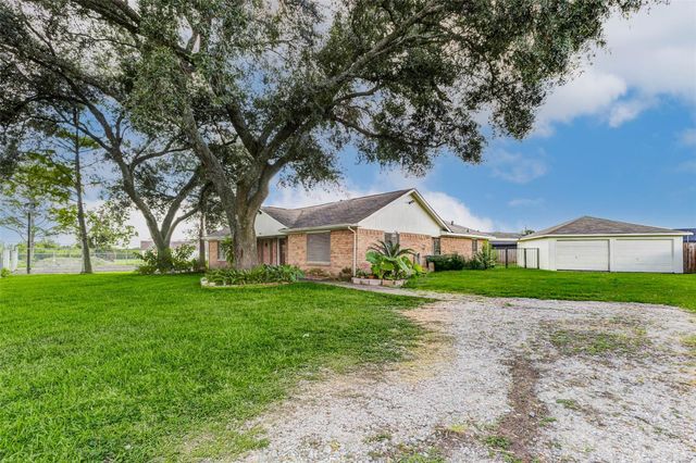 4322 Billy Lane, Fresno, TX 77545