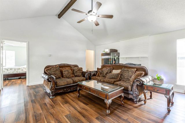 4322 Billy Lane, Fresno, TX 77545