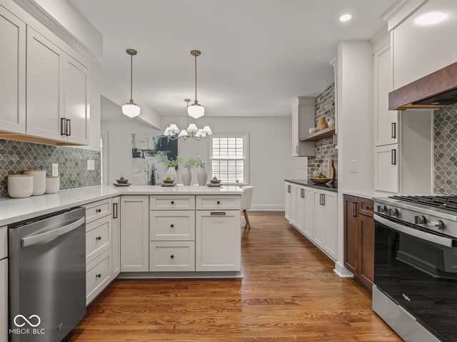 4653 N Illinois Street, Indianapolis, IN 46208