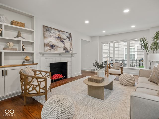 4653 N Illinois Street, Indianapolis, IN 46208