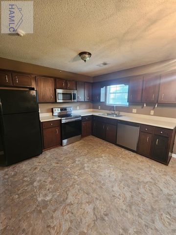 1302 Loblolly Drive, Hinesville, GA 31313