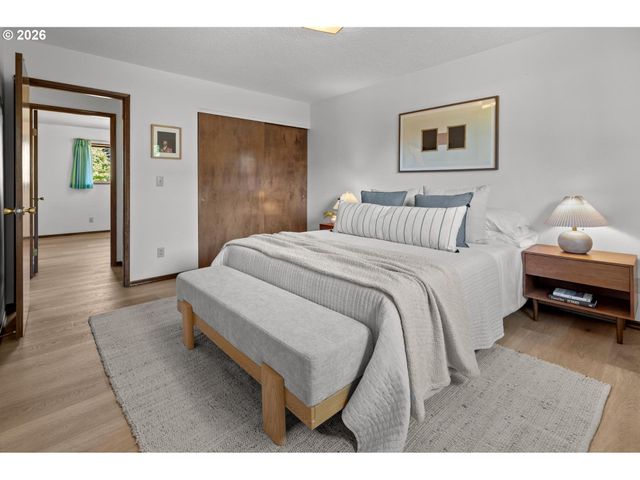 18810 Ne CLACKAMAS St, Portland, OR 97230