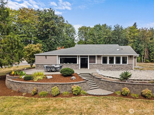 3301 Gravelly Beach Loop NW, Olympia, WA 98502