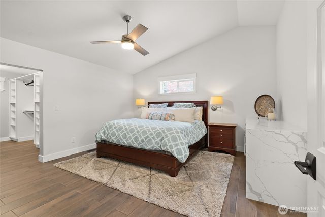3301 Gravelly Beach Loop NW, Olympia, WA 98502