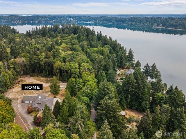 3301 Gravelly Beach Loop NW, Olympia, WA 98502