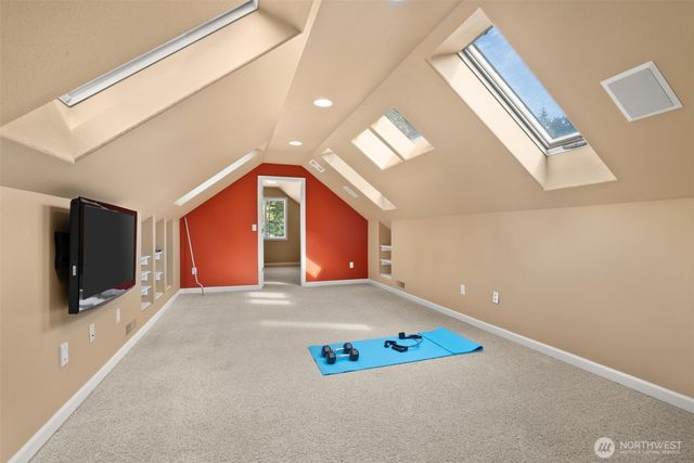 3301 Gravelly Beach Loop NW, Olympia, WA 98502