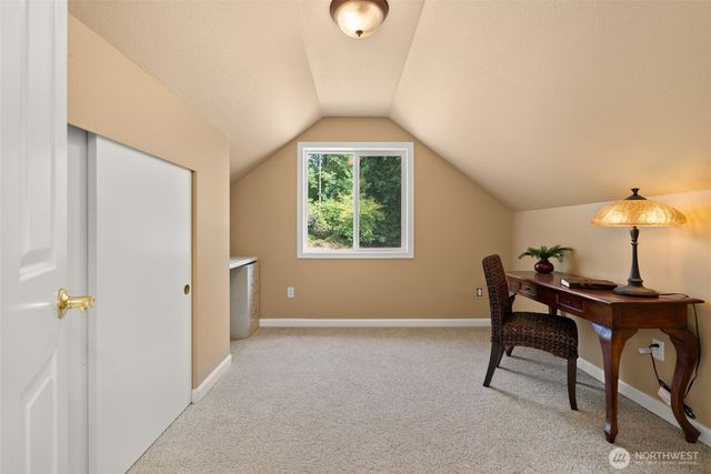3301 Gravelly Beach Loop NW, Olympia, WA 98502