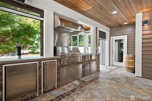 3301 Gravelly Beach Loop NW, Olympia, WA 98502