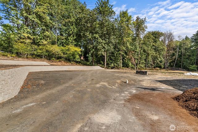 3301 Gravelly Beach Loop NW, Olympia, WA 98502