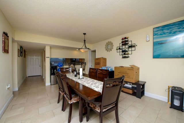 3515 Village Boulevard 304, West Palm Beach, FL 33409