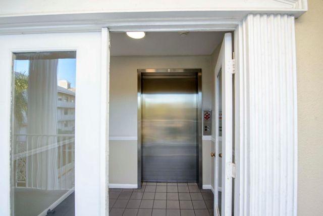 3515 Village Boulevard 304, West Palm Beach, FL 33409