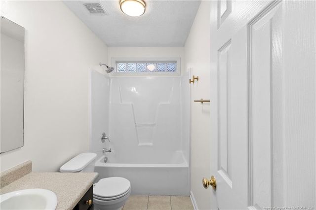 757 Stone Cross Drive, Spring Lake, NC 28390