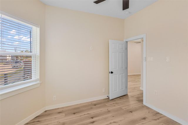 3823 Sealy Street, Galveston, TX 77550