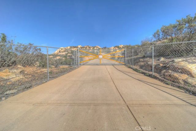 1991 Via Ladera, Fallbrook, CA 92028