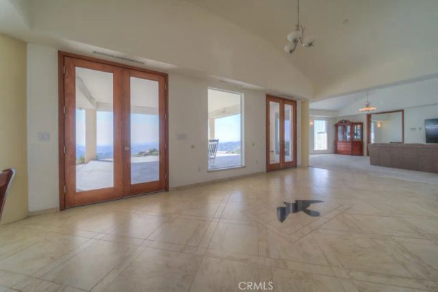 1991 Via Ladera, Fallbrook, CA 92028