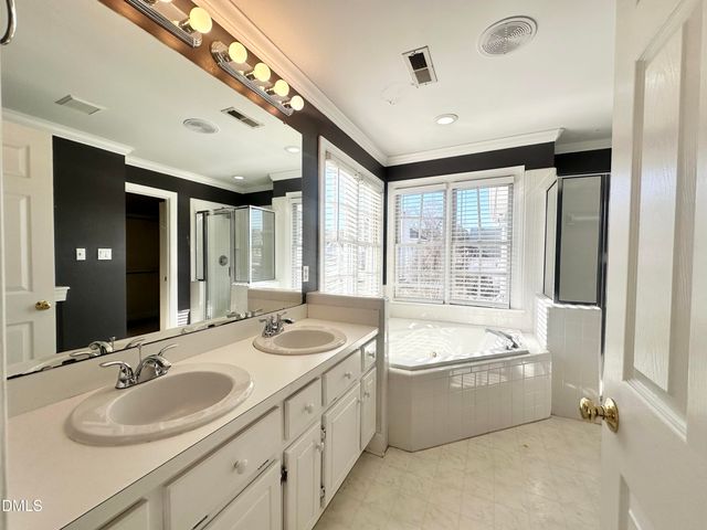 2017 Laurel Valley Way, Raleigh, NC 27604