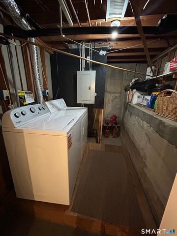 720 Circular Avenue, Hamden, CT 06514