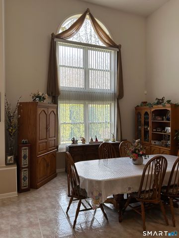 720 Circular Avenue, Hamden, CT 06514