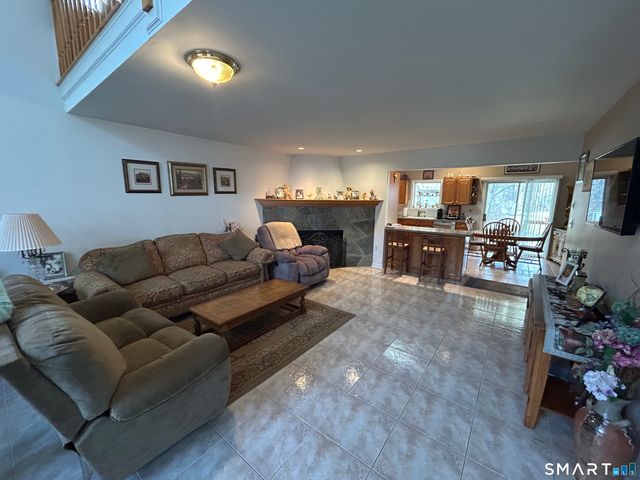 720 Circular Avenue, Hamden, CT 06514