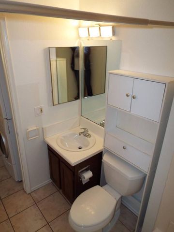 1688 W Village Way, Tempe, AZ 85282