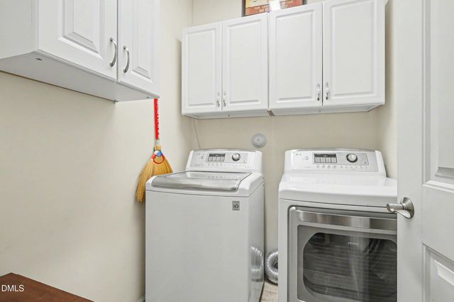 4623 Fern Stone Court, Raleigh, NC 27604