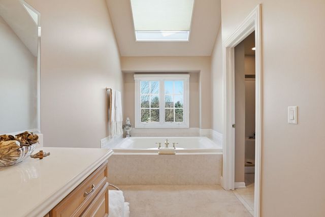 22627 Limestone Court, Frankfort, IL 60423