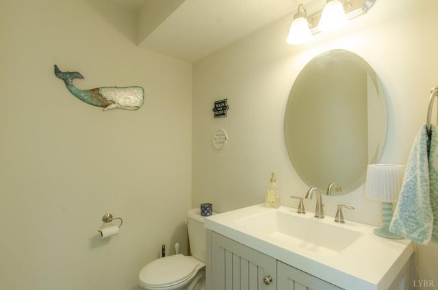 133 Bennett Dr, Lynchburg, VA 24501