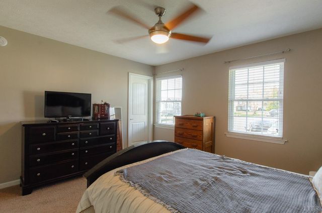 133 Bennett Dr, Lynchburg, VA 24501