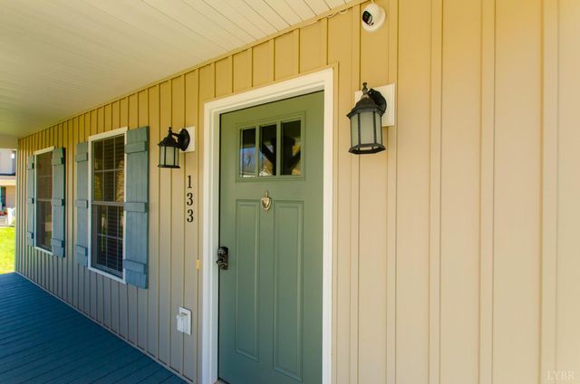 133 Bennett Dr, Lynchburg, VA 24501