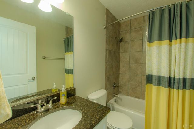 133 Bennett Dr, Lynchburg, VA 24501