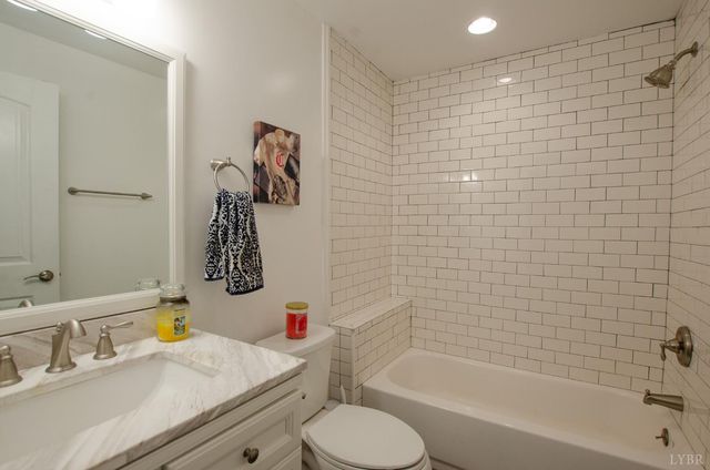 133 Bennett Dr, Lynchburg, VA 24501