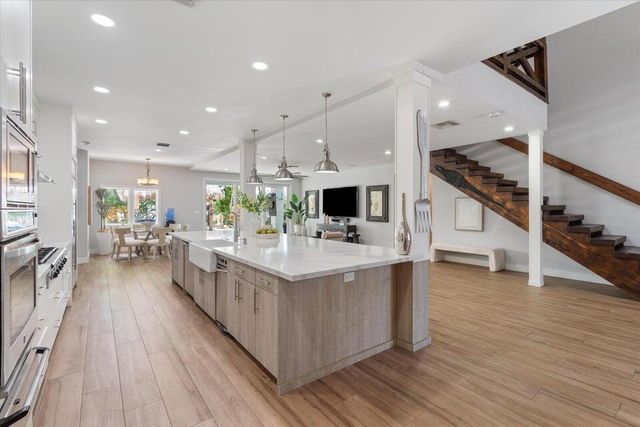 2311 NE 47 Street, Lighthouse Point, FL 33064