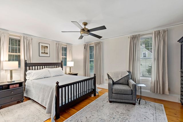 97 Allerton St, Plymouth, MA 02360