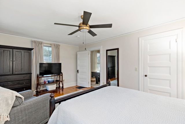 97 Allerton St, Plymouth, MA 02360