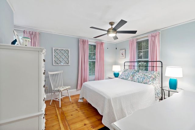 97 Allerton St, Plymouth, MA 02360