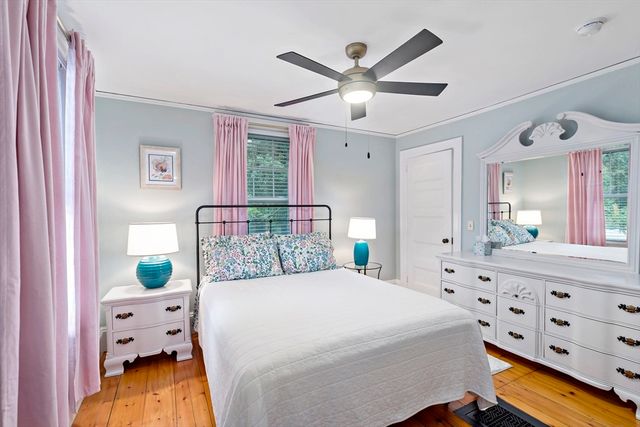 97 Allerton St, Plymouth, MA 02360