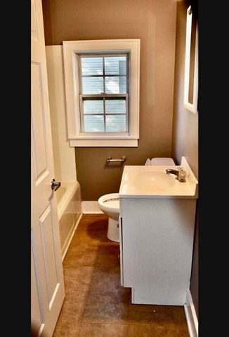 1503 PARIS RD, Columbia, MO 65201