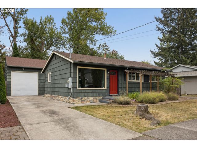 7568 N GILBERT Ave, Portland, OR 97203
