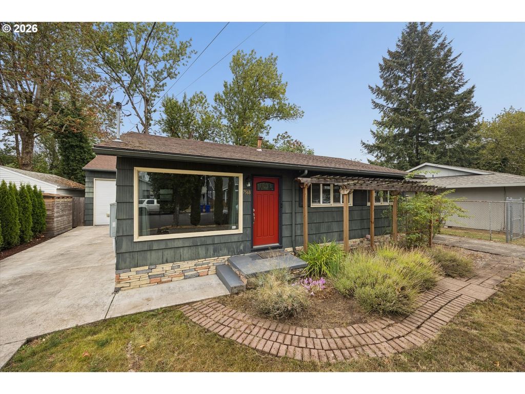 7568 N GILBERT Ave, Portland, OR 97203