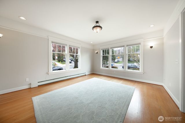 703 18th Avenue S, Seattle, WA 98144