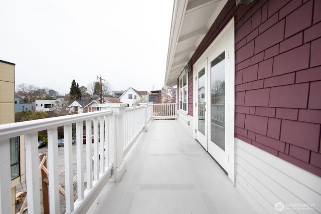 703 18th Avenue S, Seattle, WA 98144