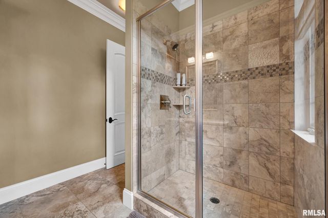 12925 N Woodland Ridge Drive, Dunlap, IL 61525