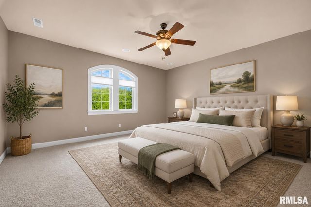 12925 N Woodland Ridge Drive, Dunlap, IL 61525