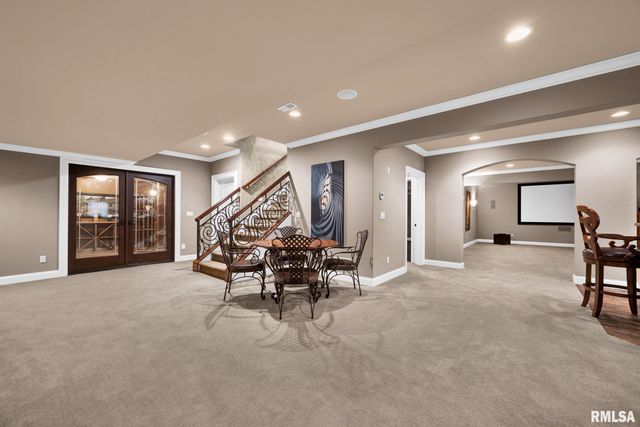 12925 N Woodland Ridge Drive, Dunlap, IL 61525