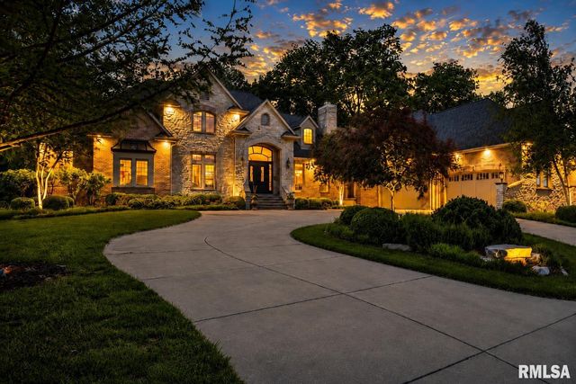 12925 N Woodland Ridge Drive, Dunlap, IL 61525
