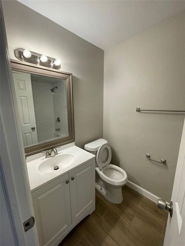511 DUCHESS COURT 4, Lakeland, FL 33803