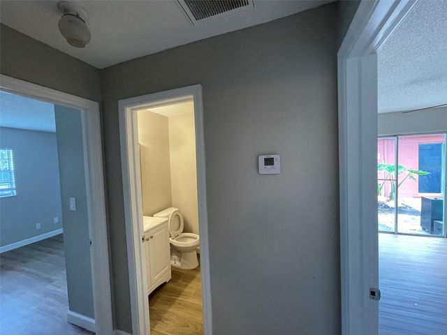 511 DUCHESS COURT 4, Lakeland, FL 33803