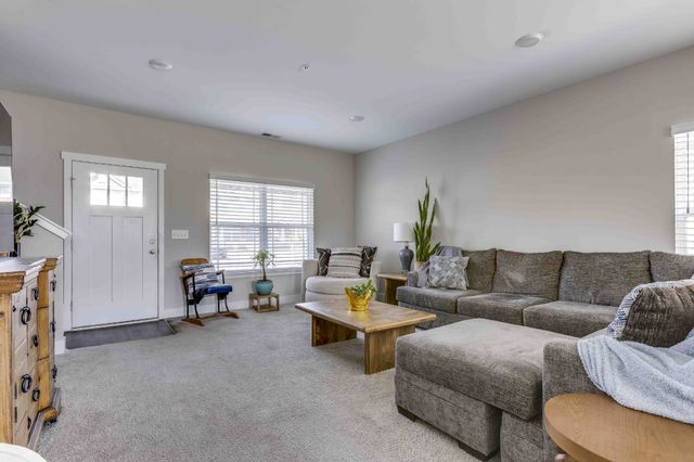 1061 Wells Way, Spring Hill, TN 37174